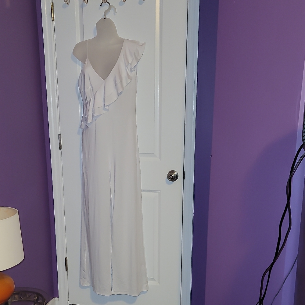 White Ruffle Jumpsuit Dress Sz: